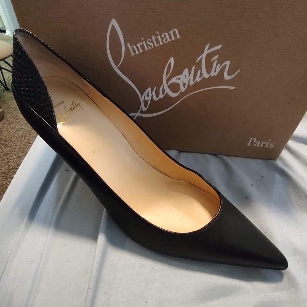 Christian Louboutin Heel Pump